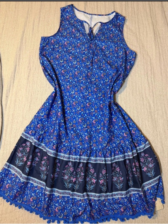 Emery Rose Dresses & Skirts - Emery Rose blue Floral Sleeveless Sundress Size L NWT 100% polyester